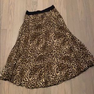 H&M skirt leopard